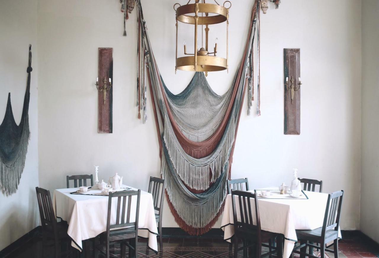 Coqui Coqui Meson De Malleville - Valladolid 巴利亚多利德 外观 照片